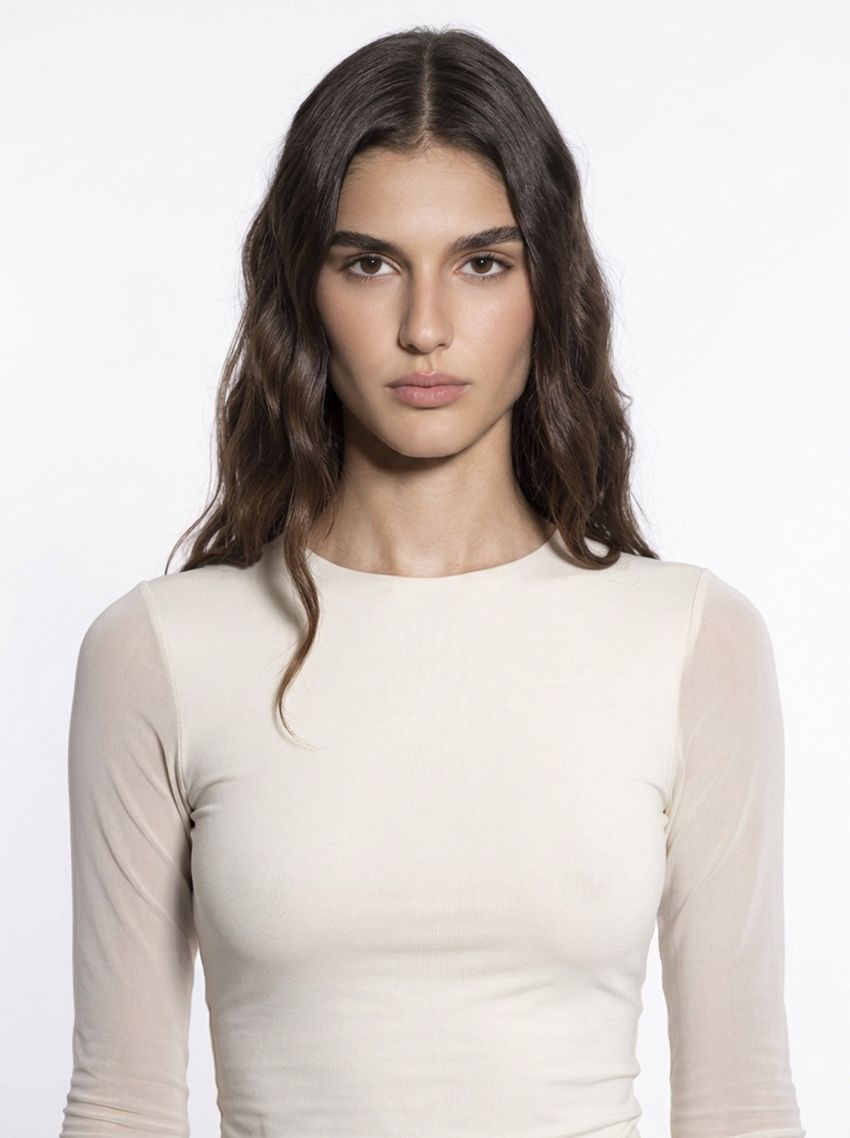 AI-generated image of digital model Chiara, photo 6