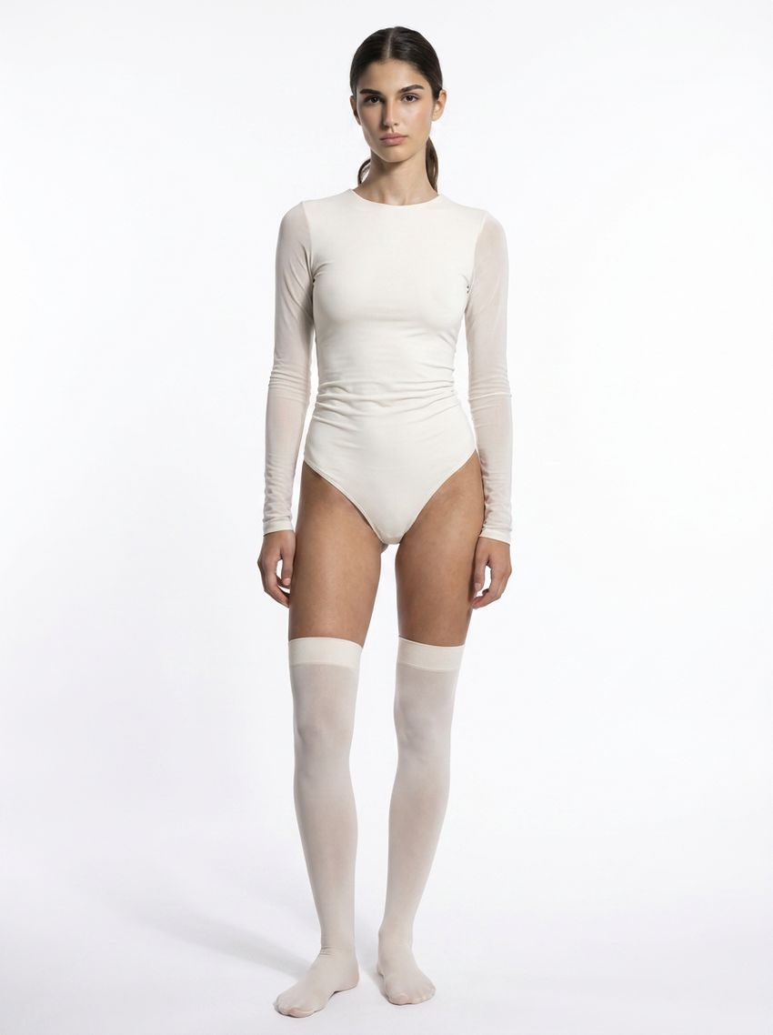 AI-generated image of digital model Chiara, photo 7