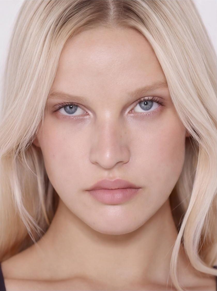 AI-generated image of digital model Diana, photo 2