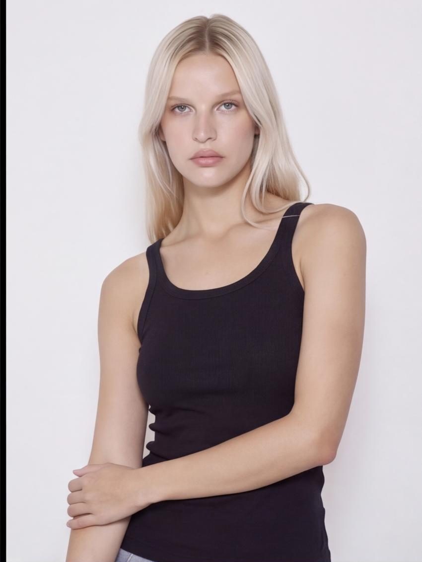 AI-generated image of digital model Diana, photo 7