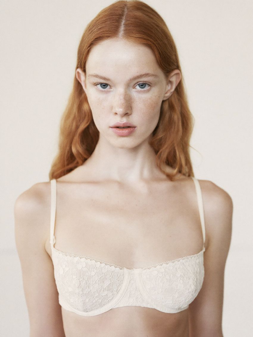 AI-generated image of digital model Freya, photo 6