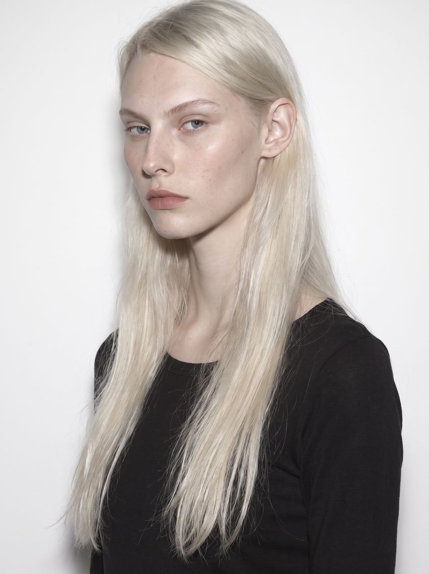 AI-generated image of digital model Greta, photo 6