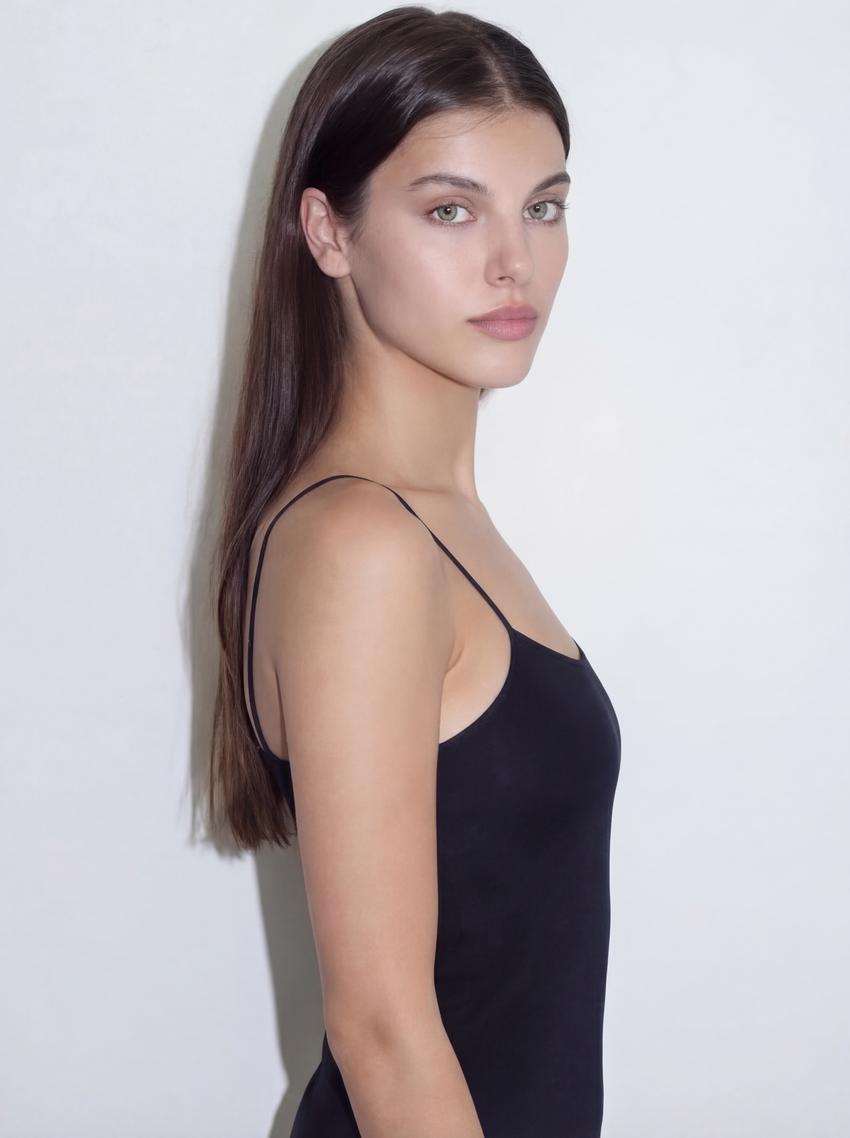 AI-generated image of digital model Leona, photo 7