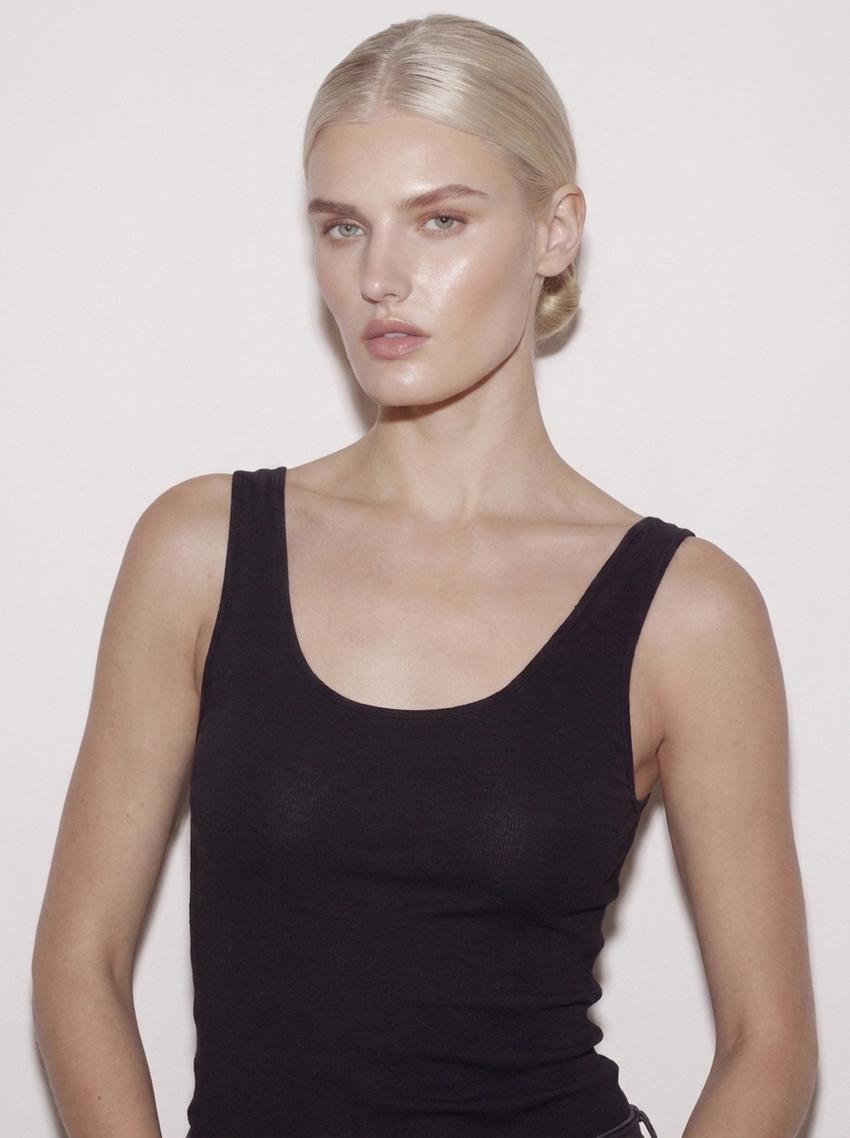 AI-generated image of digital model Liv, photo 11
