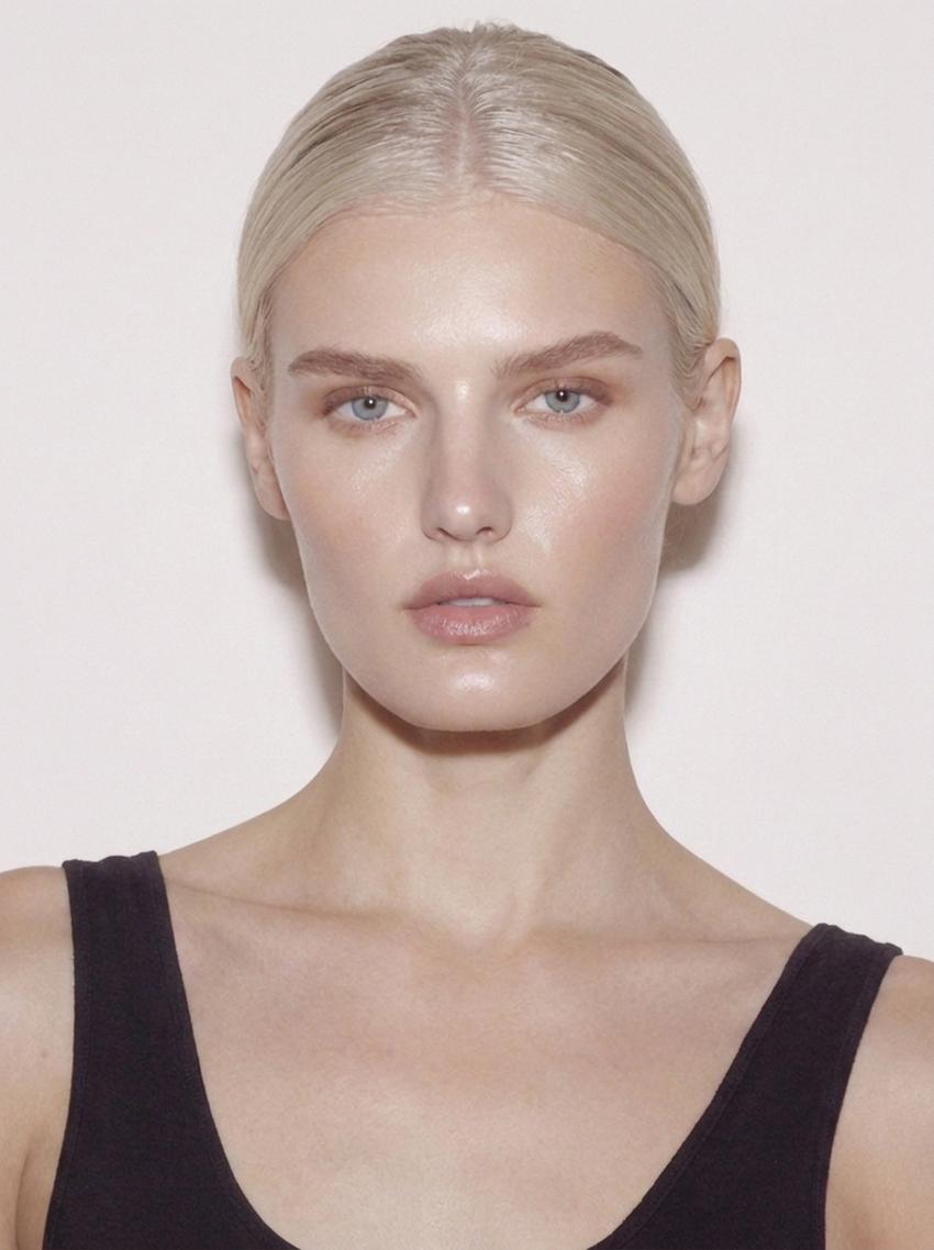 AI-generated image of digital model Liv, photo 13