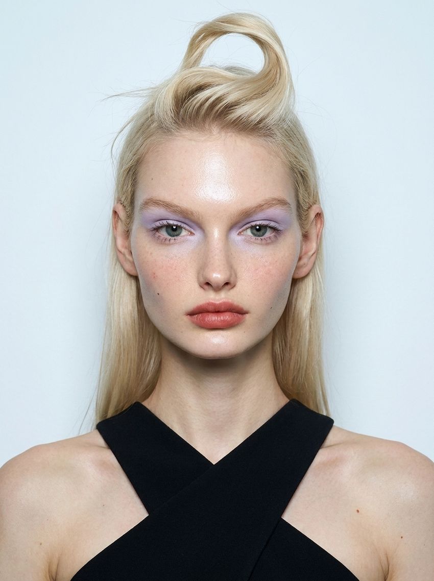 AI-generated image of digital model Luna, photo 5