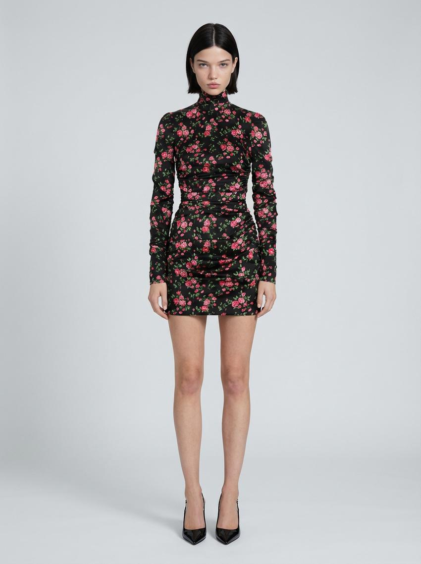 AI-generated image of digital model Noor, photo 9