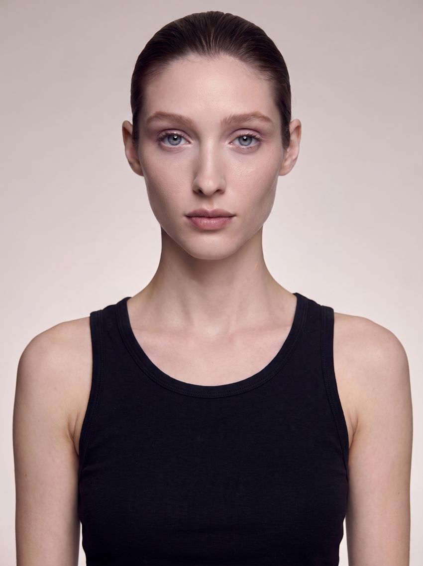 AI-generated image of digital model Tatiana, photo 5